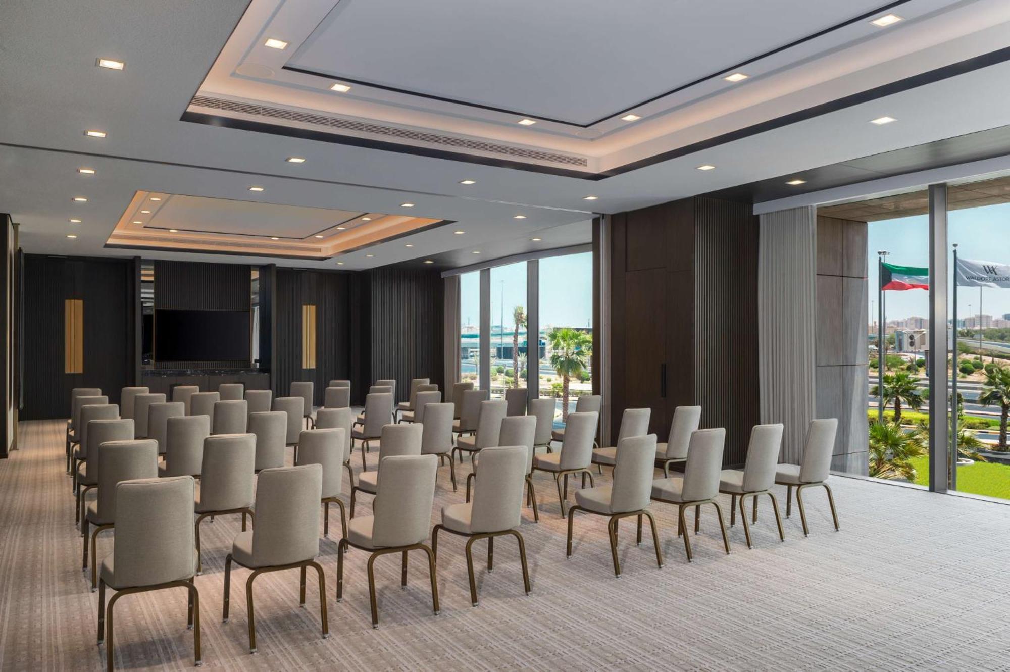 Hotel Waldorf Astoria Kuwait à Koweït Extérieur photo Meeting room