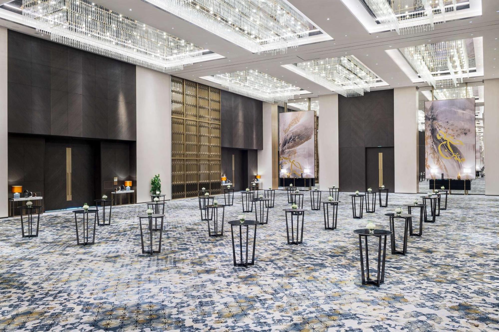 Hotel Waldorf Astoria Kuwait à Koweït Extérieur photo The Grand Ballroom