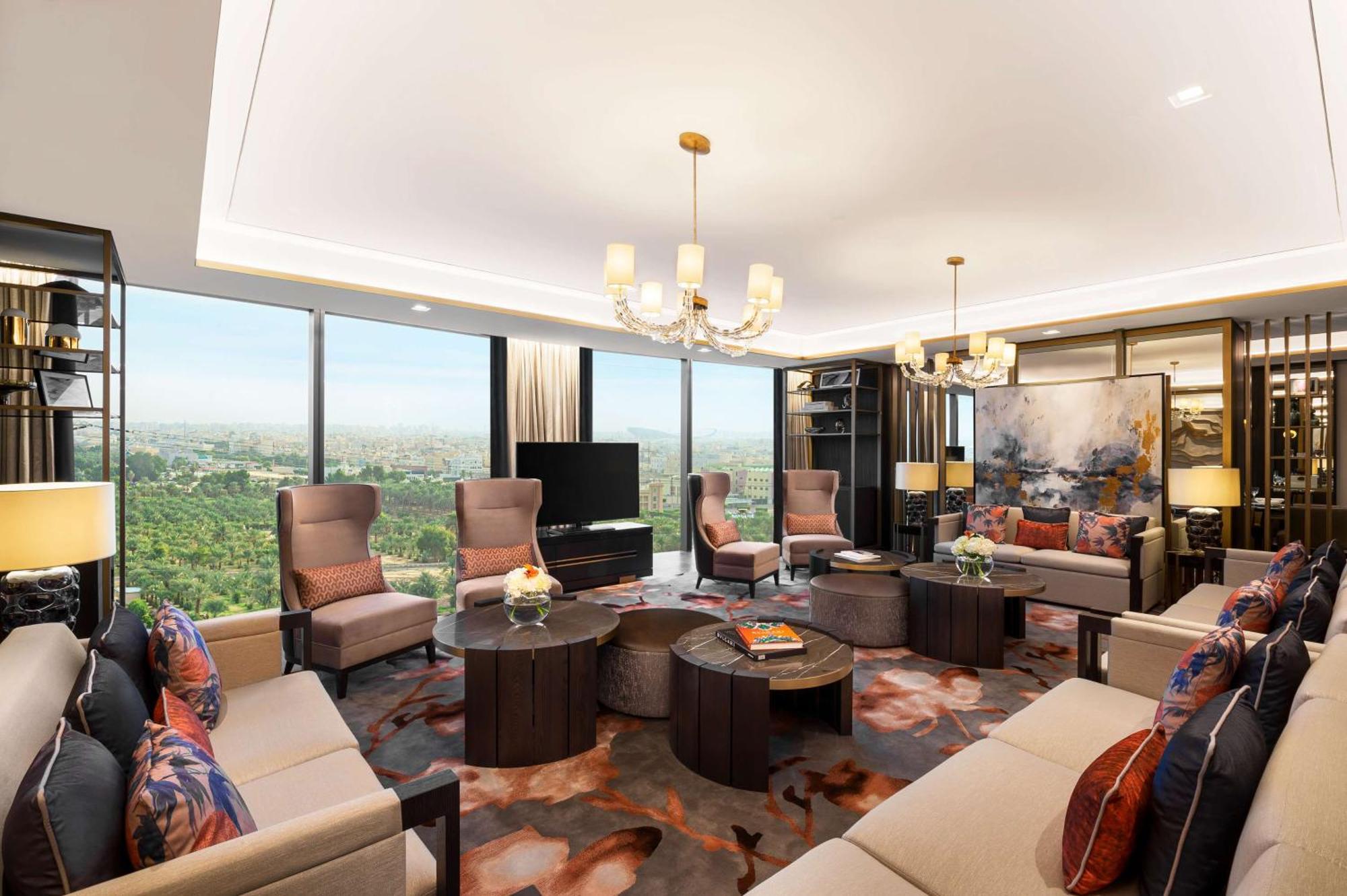 Hotel Waldorf Astoria Kuwait à Koweït Extérieur photo The living room of a Presidential Suite