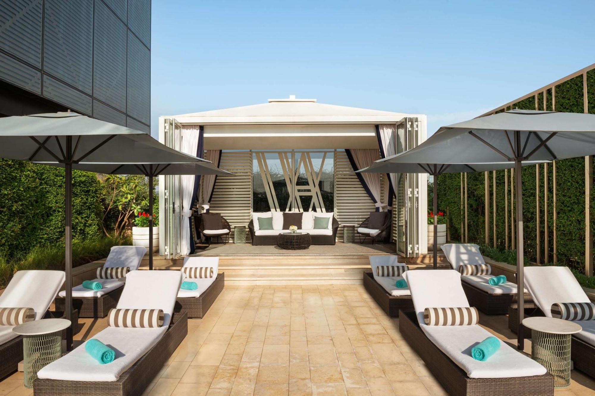 Hotel Waldorf Astoria Kuwait à Koweït Extérieur photo WET Pool